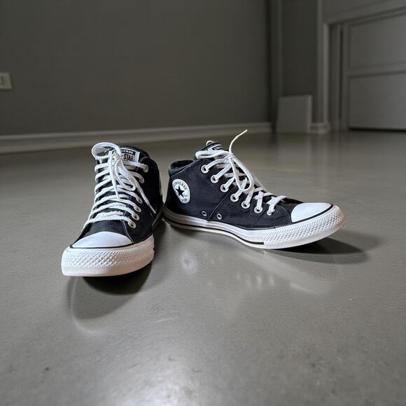 Converse Chuck Taylor All Star Black High Top Women’s 10 Style 563512F VGUC - Picture 1 of 16